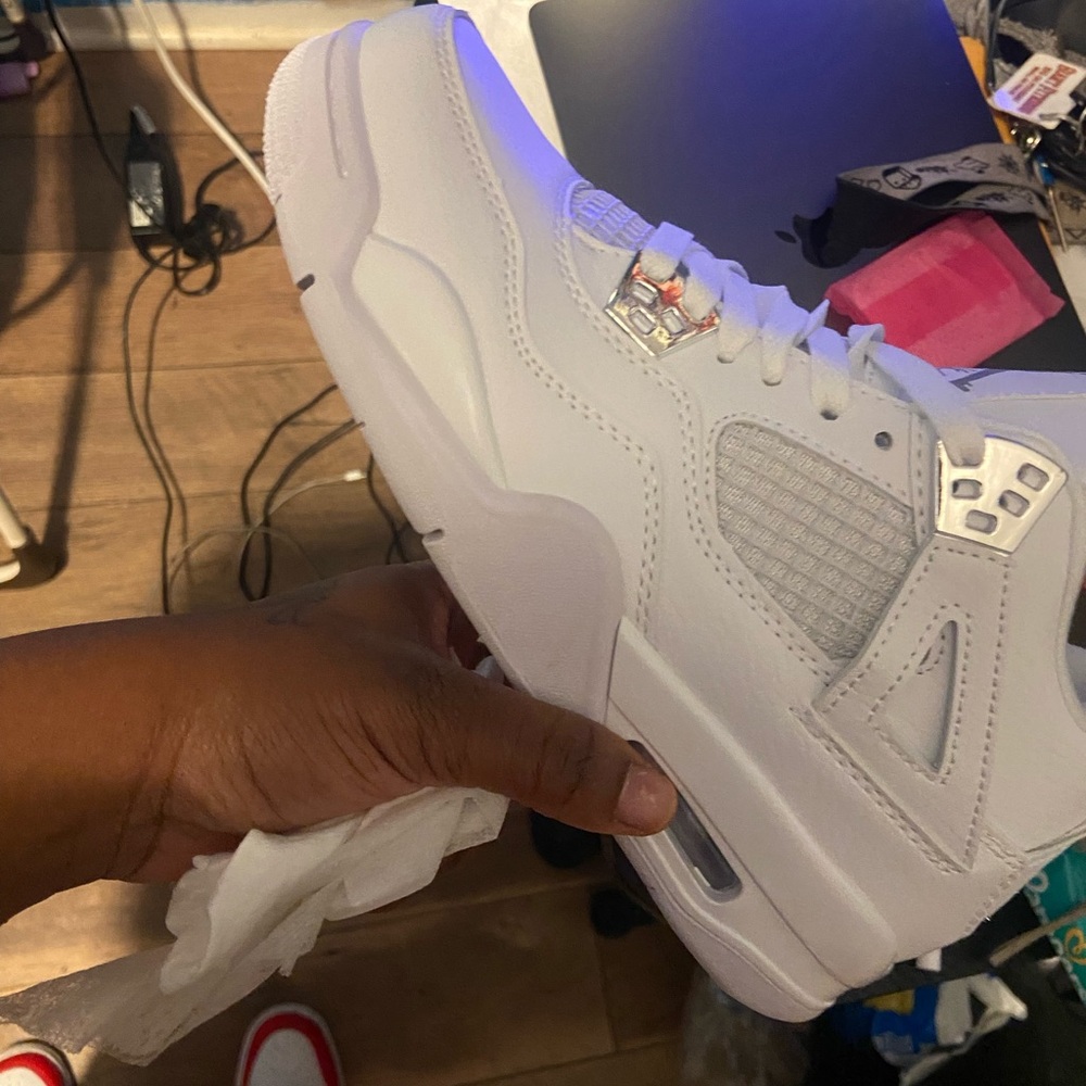 Pure Money 4s